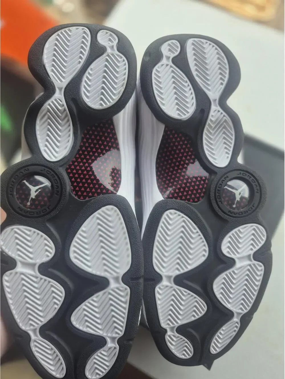 Jordan Jumpman Team 2 White Black Size 8.5 New in Box